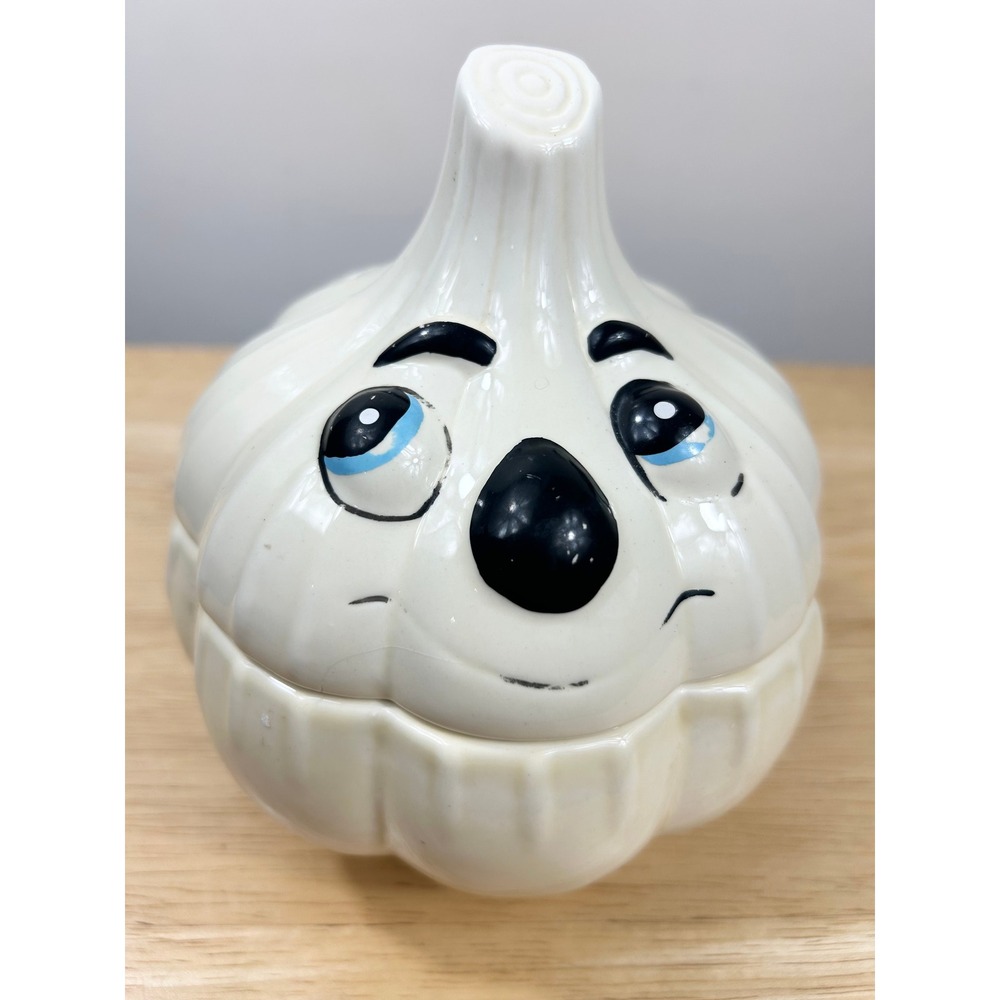 VTG Garlic Bulb Ceramic MCM Cream Anthropomorphic Kitsch Decor Fridge Deoderizer